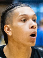 Ísak Júlíus Perdue